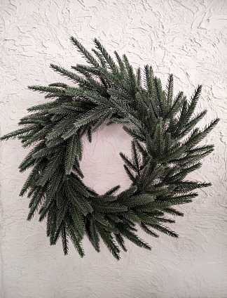 Венок пластиковый 6